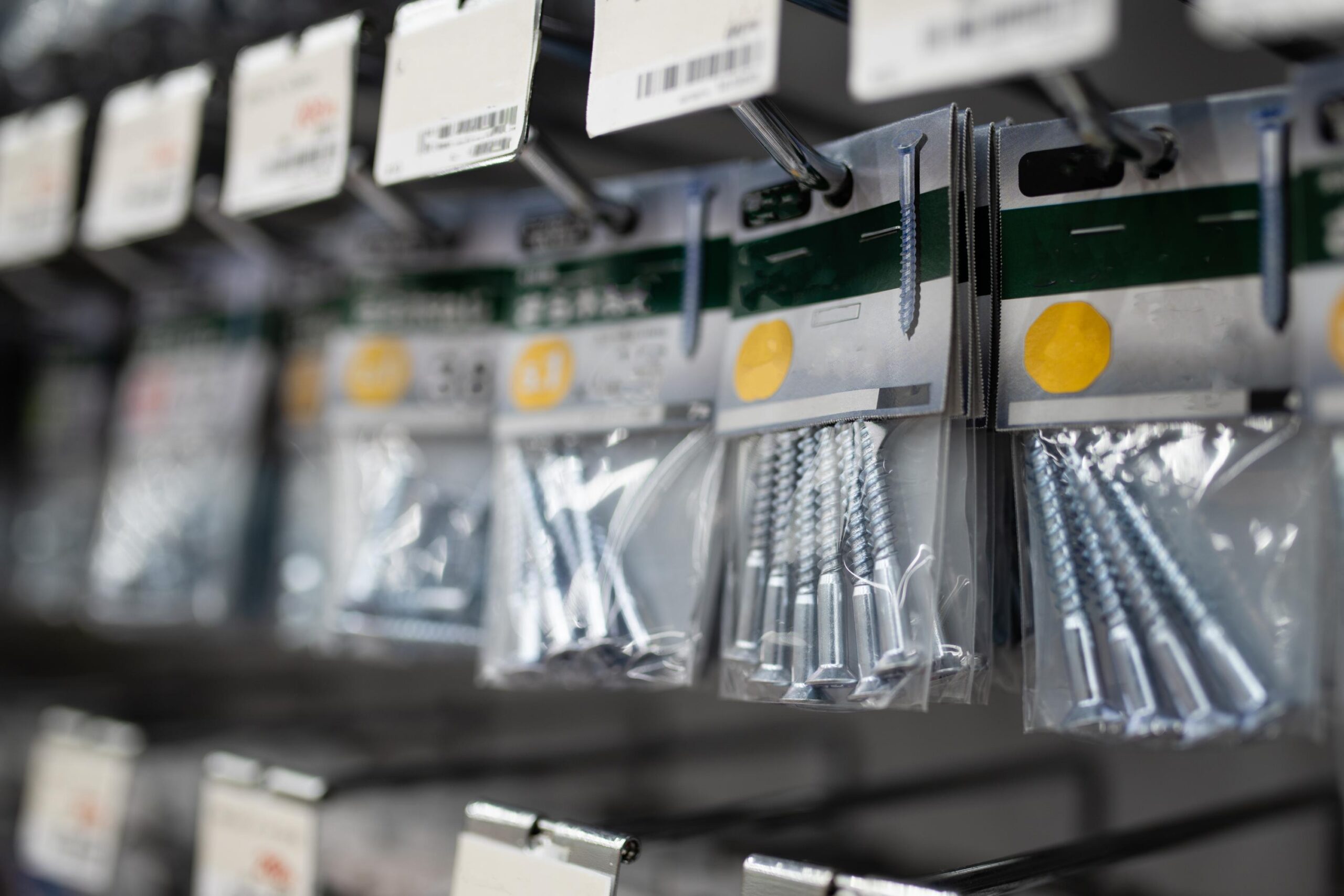 Selecting POP Display Materials for Retail: A Practical Guide