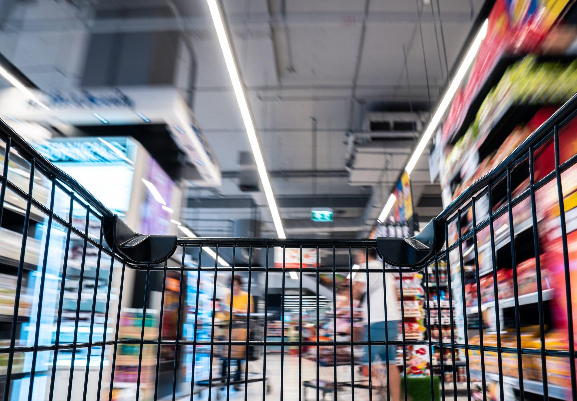 How to Choose the Right Display Structure for High-Traffic Retail Environments